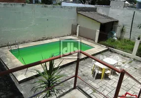 Foto 1 de Casa com 3 Quartos à venda, 297m² em Jardim Carioca, Rio de Janeiro