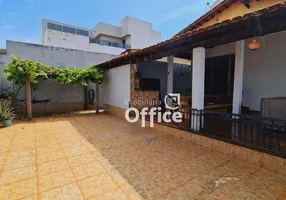 Foto 1 de Casa com 3 Quartos à venda, 220m² em Itamaraty 4 Etapa, Anápolis