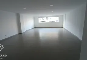 Foto 1 de Apartamento com 2 Quartos à venda, 65m² em Jardim Belvedere, Volta Redonda