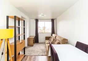 Foto 1 de Apartamento com 2 Quartos para alugar, 46m² em Novo Mundo, Curitiba