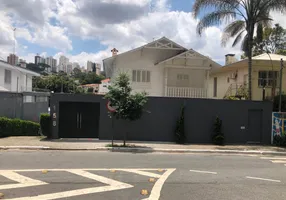 Foto 1 de Sobrado com 9 Quartos para venda ou aluguel, 525m² em Pacaembu, São Paulo