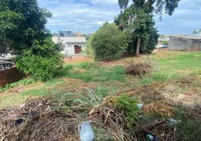 Foto 1 de Lote/Terreno à venda, 500m² em Jardim Presidente, Londrina