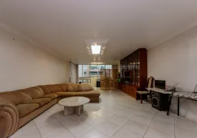 Foto 1 de Apartamento com 4 Quartos à venda, 250m² em Jardim Paulista, São Paulo