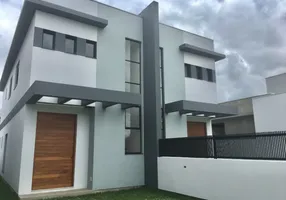 Foto 1 de Casa com 3 Quartos à venda, 127m² em Carianos, Florianópolis