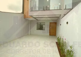 Foto 1 de Sobrado com 3 Quartos à venda, 90m² em Santa Regina, Camboriú