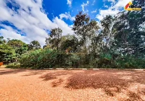 Foto 1 de Lote/Terreno à venda, 385m² em Santo Andre, Divinópolis