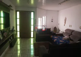 Foto 1 de Casa com 3 Quartos à venda, 221m² em Jardim Redentor, Franca