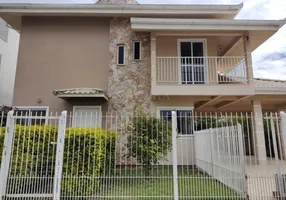 Foto 1 de Casa com 3 Quartos à venda, 255m² em Carianos, Florianópolis