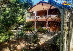 Foto 1 de Fazenda/Sítio com 5 Quartos à venda, 170m² em Jardim Primavera, Divinópolis