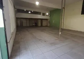 Foto 1 de Ponto Comercial para alugar, 400m² em Vila São Paulo, Itanhaém