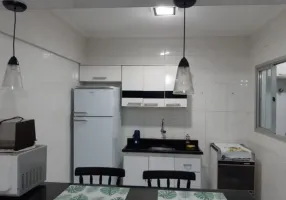 Foto 1 de Apartamento com 1 Quarto à venda, 64m² em Itararé, São Vicente