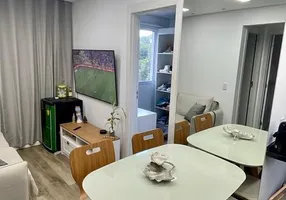 Foto 1 de Apartamento com 2 Quartos à venda, 50m² em Canindé, São Paulo