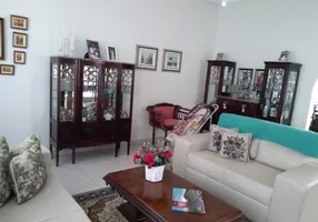 Foto 1 de Casa com 3 Quartos à venda, 180m² em Jardim Nova Europa, Campinas