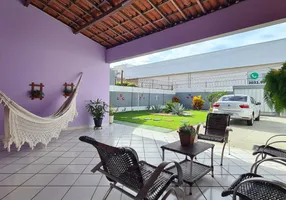 Foto 1 de Casa com 3 Quartos à venda, 166m² em Cambeba, Fortaleza