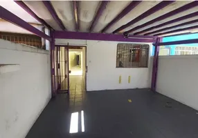 Foto 1 de Casa com 3 Quartos para alugar, 125m² em Jardim Ester, São Paulo