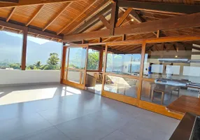 Foto 1 de Sobrado com 3 Quartos à venda, 290m² em Barra Velha, Ilhabela