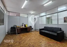 Foto 1 de Sala Comercial com 1 Quarto para alugar, 200m² em Vila Cordeiro, São Paulo