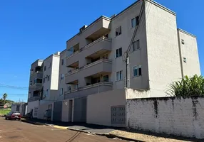 Foto 1 de Apartamento com 2 Quartos à venda, 53m² em FAG, Cascavel