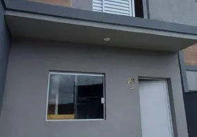 Foto 1 de Casa com 2 Quartos à venda, 54m² em Jardim Rubi, Sorocaba