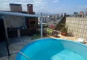 Foto 1 de Cobertura com 4 Quartos para alugar, 275m² em Pompeia, Santos