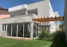 Foto 1 de Casa de Condomínio com 3 Quartos à venda, 360m² em Aldeia da Serra, Barueri
