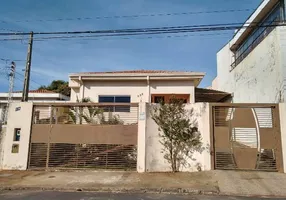 Foto 1 de Casa com 4 Quartos à venda, 217m² em Balneário Gaivotas, Itanhaém