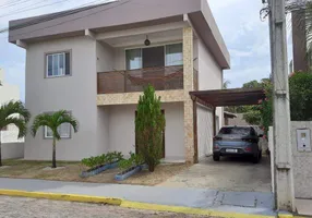 Foto 1 de Casa de Condomínio com 3 Quartos à venda, 200m² em Marivan, Aracaju