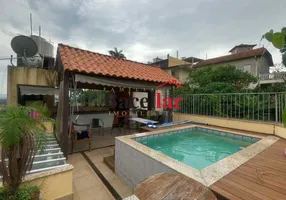 Foto 1 de Casa com 3 Quartos à venda, 160m² em Santa Teresa, Rio de Janeiro