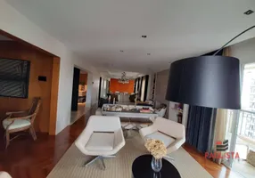 Foto 1 de Apartamento com 4 Quartos à venda, 230m² em Jardim Vila Mariana, São Paulo