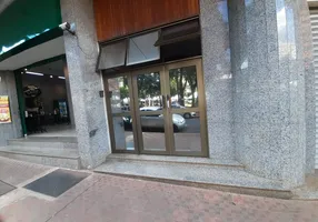 Foto 1 de Apartamento com 3 Quartos à venda, 200m² em Centro, Ribeirão Preto