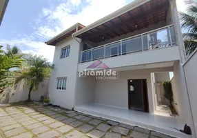 Foto 1 de Casa com 4 Quartos à venda, 260m² em Jardim Britânia, Caraguatatuba