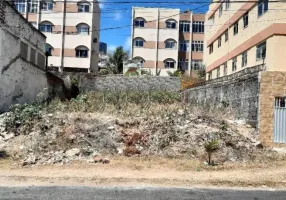 Foto 1 de Lote/Terreno à venda, 312m² em Praia do Meio, Natal