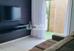 Foto 1 de Apartamento com 2 Quartos à venda, 75m² em Osvaldo Rezende, Uberlândia