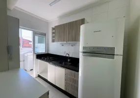 Foto 1 de Apartamento com 3 Quartos para alugar, 90m² em Canasvieiras, Florianópolis