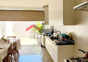 Foto 1 de Casa com 3 Quartos à venda, 200m² em Vila Cardia, Bauru