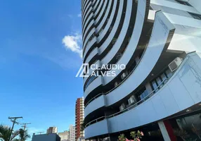 Foto 1 de Apartamento com 3 Quartos à venda, 260m² em Centro, Feira de Santana