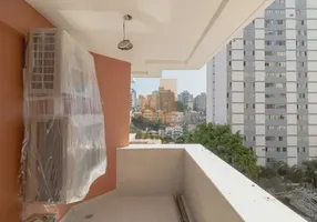 Foto 1 de Apartamento com 3 Quartos para alugar, 104m² em Higienópolis, São Paulo