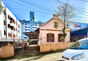 Foto 1 de Casa com 2 Quartos à venda, 94m² em Vila Nova, Novo Hamburgo