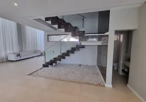 Foto 1 de Casa com 4 Quartos à venda, 450m² em Mediterrâneo, Londrina