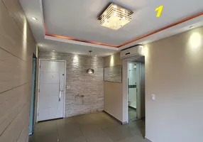 Foto 1 de Apartamento com 3 Quartos à venda, 70m² em Colubandê, São Gonçalo