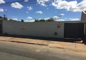 Foto 1 de Casa com 2 Quartos à venda, 600m² em Parque Industrial João Braz, Goiânia