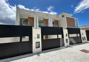 Foto 1 de Sobrado com 3 Quartos à venda, 90m² em Santa Regina, Camboriú