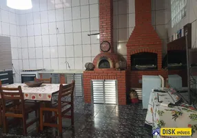 Foto 1 de Sobrado com 4 Quartos à venda, 257m² em Parque Terra Nova II, São Bernardo do Campo