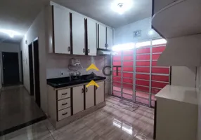 Foto 1 de Casa com 3 Quartos à venda, 59m² em Cambezinho, Londrina