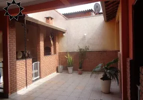 Foto 1 de Casa com 4 Quartos à venda, 200m² em Jaguaribe, Osasco