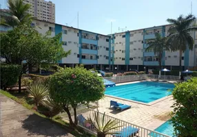 Foto 1 de Apartamento com 3 Quartos para alugar, 80m² em Ponta Negra, Manaus