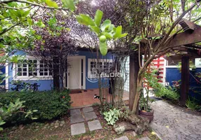 Foto 1 de Casa de Condomínio com 6 Quartos à venda, 300m² em Maria Paula, Niterói