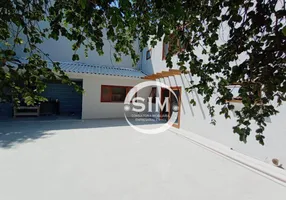 Foto 1 de Casa com 3 Quartos à venda, 200m² em Braga, Cabo Frio
