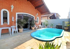 Foto 1 de Casa com 4 Quartos à venda, 168m² em Jardim Três Marias, Peruíbe