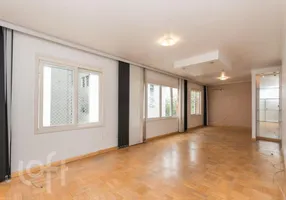 Foto 1 de Apartamento com 3 Quartos à venda, 120m² em Moinhos de Vento, Porto Alegre